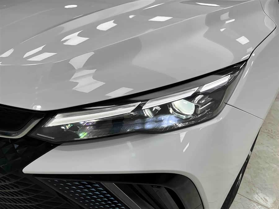 GEELY Emgrand L 2022 صورة سيارة #18