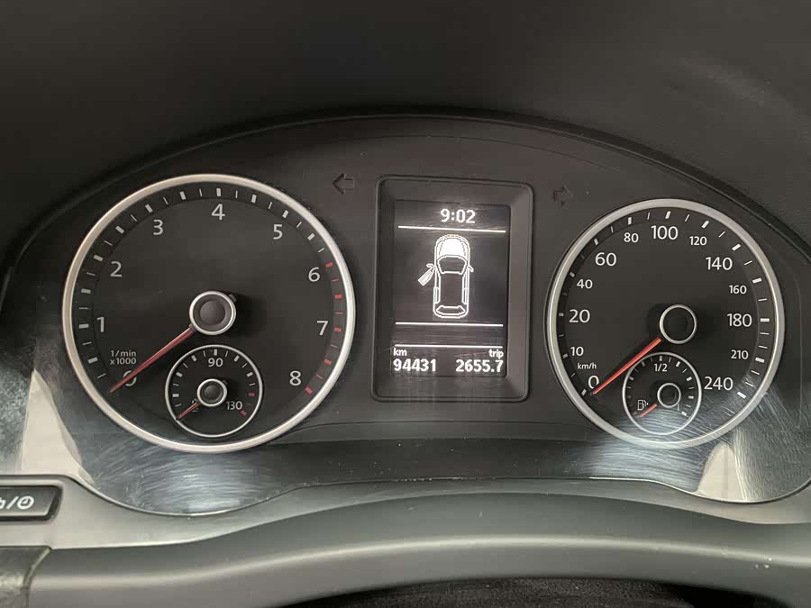 Volkswagen Tiguan 2017 car image #18