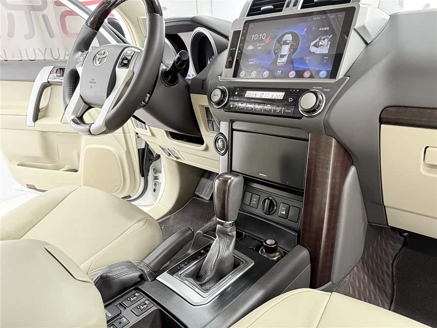 Toyota Land Cruiser Prado 2013 #18 Toyota Land Cruiser Prado 2013 car image #18