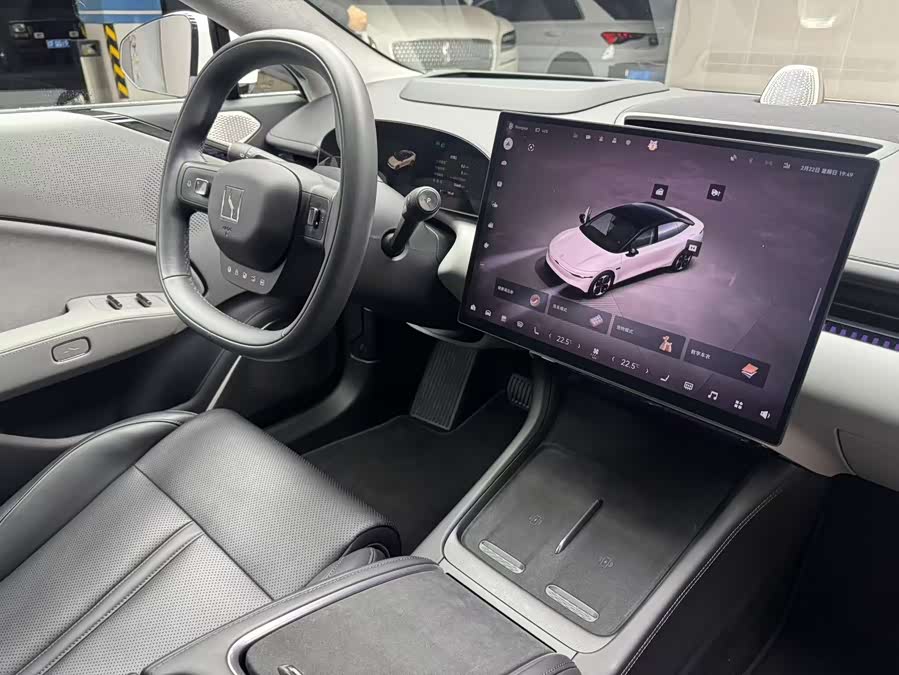 极氪 极氪007 2024 汽车图片 #18