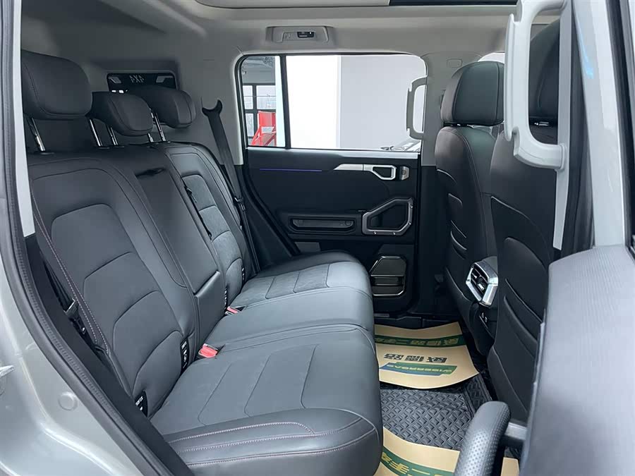 Jetour Traveller 2023 car image #18