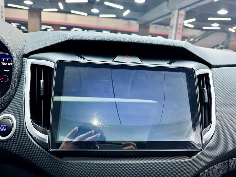 Hyundai ix25 2019 car image #18