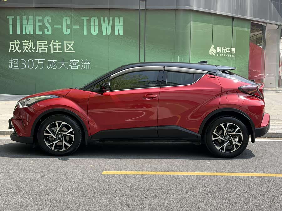 Toyota C-HR 2018 car image #18