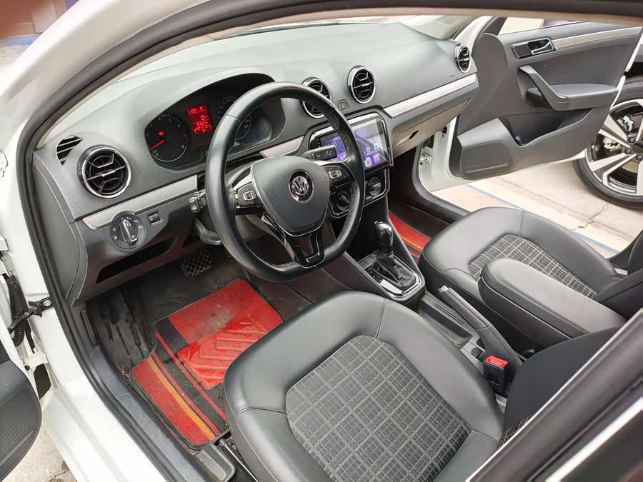 Jetta Jetta 2018 #18 Jetta Jetta 2018 car image #18