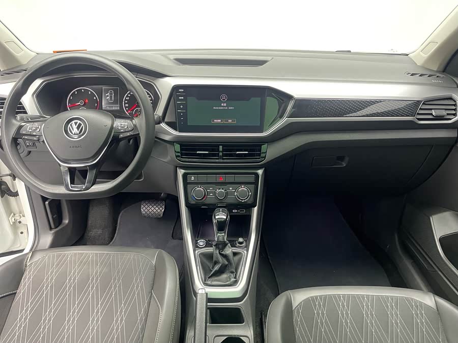 Volkswagen T-Cross 2021 car image #18