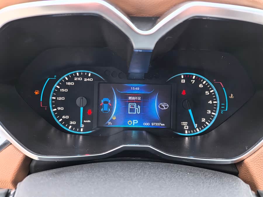 Soueast DX7 2016 car image #18