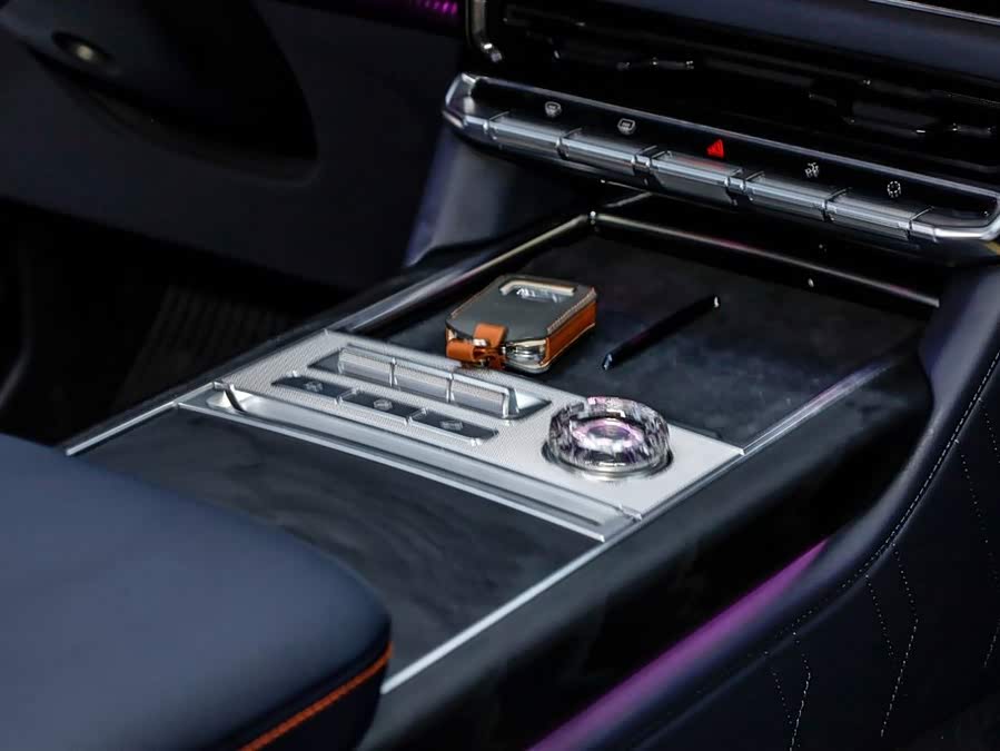 极氪 极氪9X 2026 汽车图片 #18