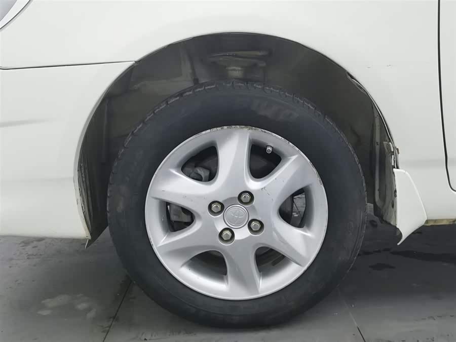 Toyota Corolla (Classic) 2013 car image #18