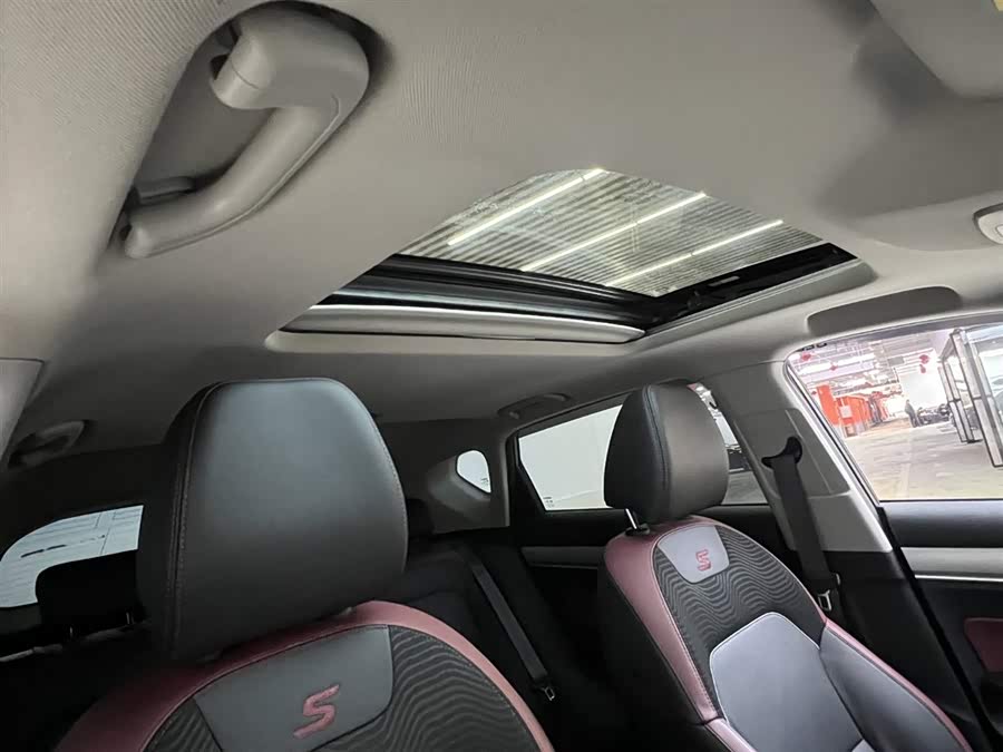 GEELY Coolray 2021 #18 GEELY Coolray 2021 immagine di auto #18
