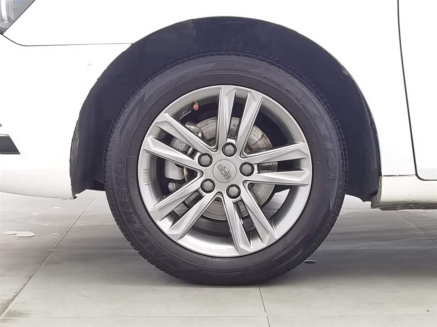 GEELY Emgrand 2016 car image #18