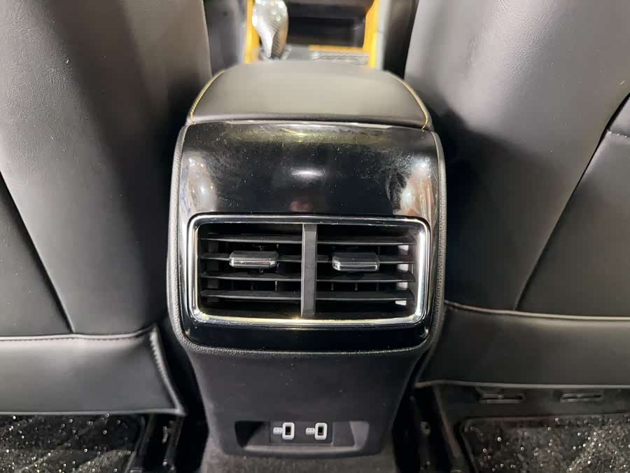 MG 6 2020 imagen de coche #18