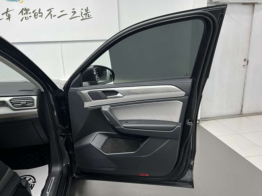 Volkswagen Tayron 2022 car image #18