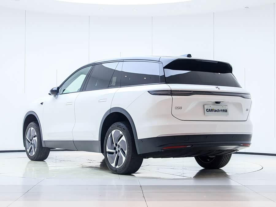 蔚来 蔚来ES8 2024 汽车图片 #18