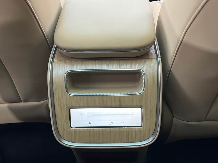 Exceed Stellar Era ET 2024 image de voiture #18