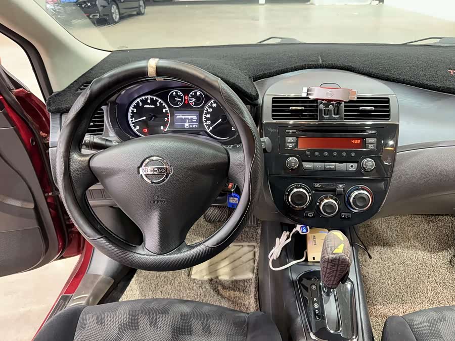 日产 骐达TIIDA 2015 汽车图片 #18