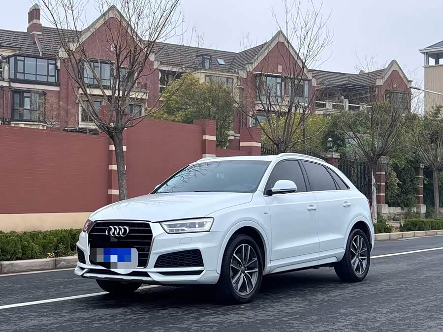 Audi Q3 2018 #18 Audi Q3 2018 car image #18