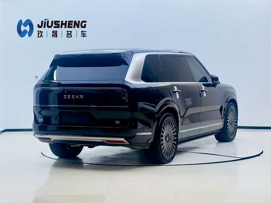 极氪 极氪9X 2026 汽车图片 #18