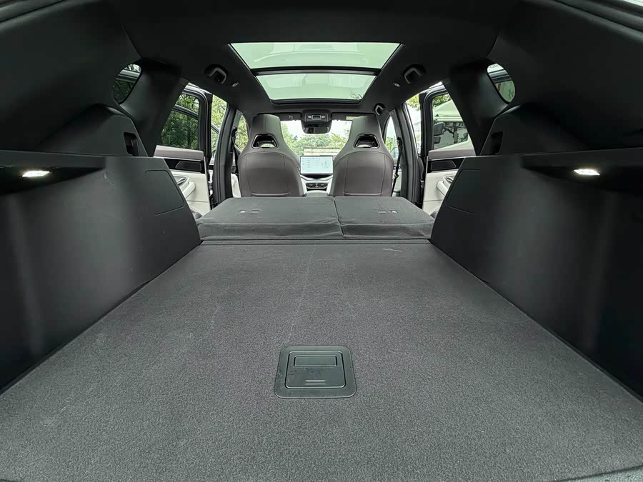 BYD Song Plus New Energy 2025 car image #18