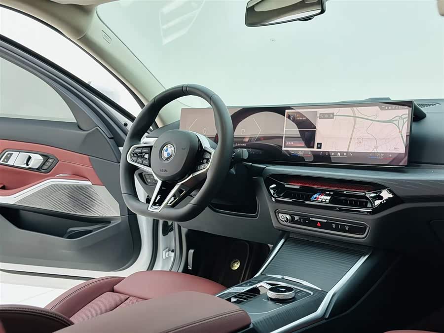 BMW 3 Series 2025 car image #18