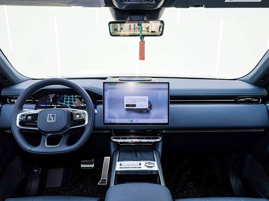 极氪 极氪9X 2025 汽车图片 #18