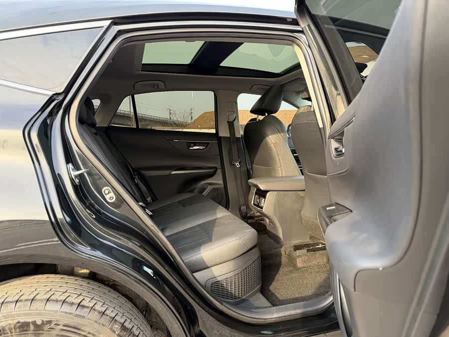 Toyota Harrier 2023 car image #18