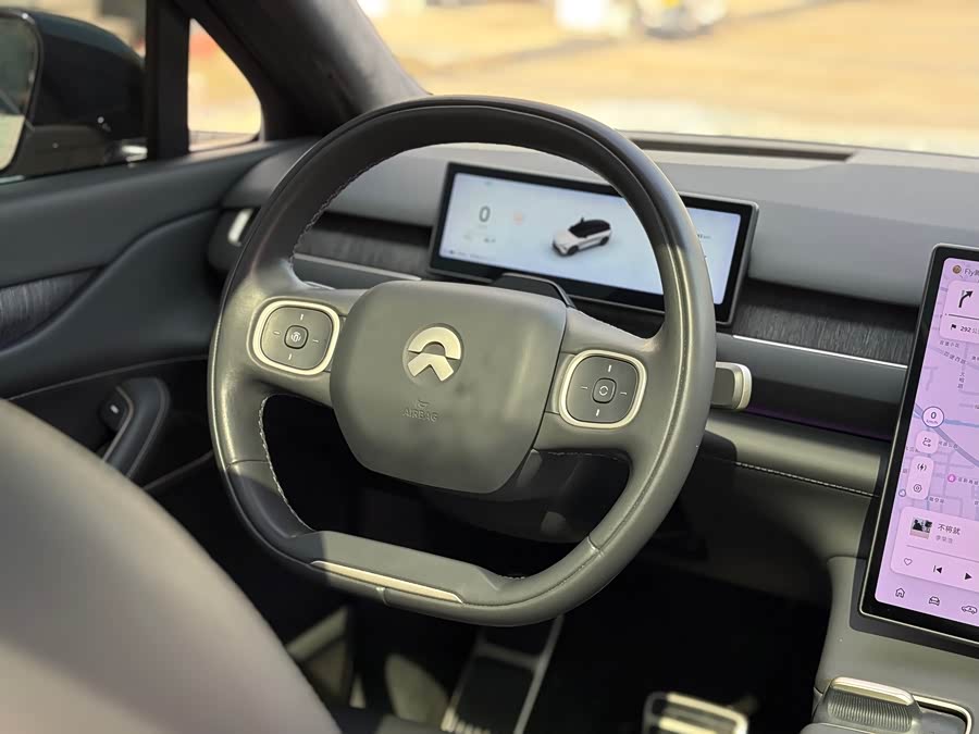 蔚来 蔚来ES8 2023 汽车图片 #18