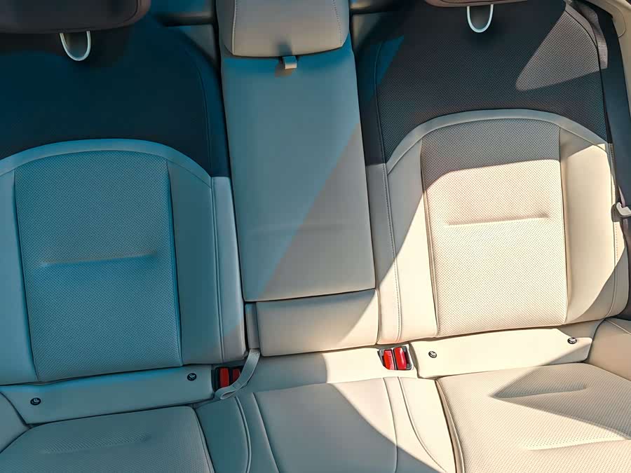 Avatr 12 2024 imagem de carro #18