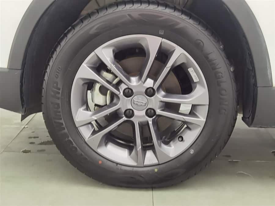 GEELY Vision X3 2020 image de voiture #18