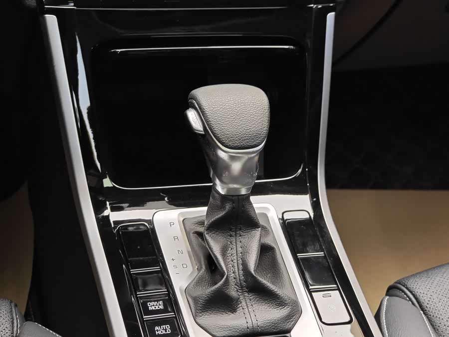 Kia K3 2020 imagen de coche #18