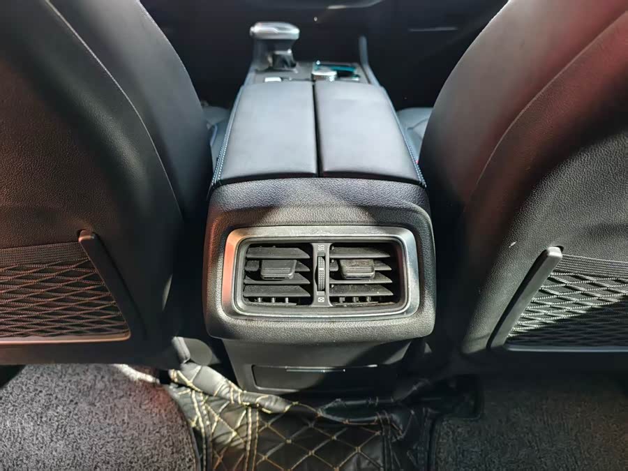 Beijing 2022 immagine di auto #18