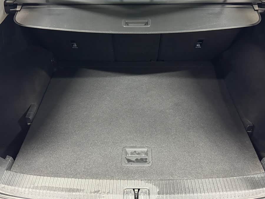 Volkswagen Tayron 2023 immagine di auto #18