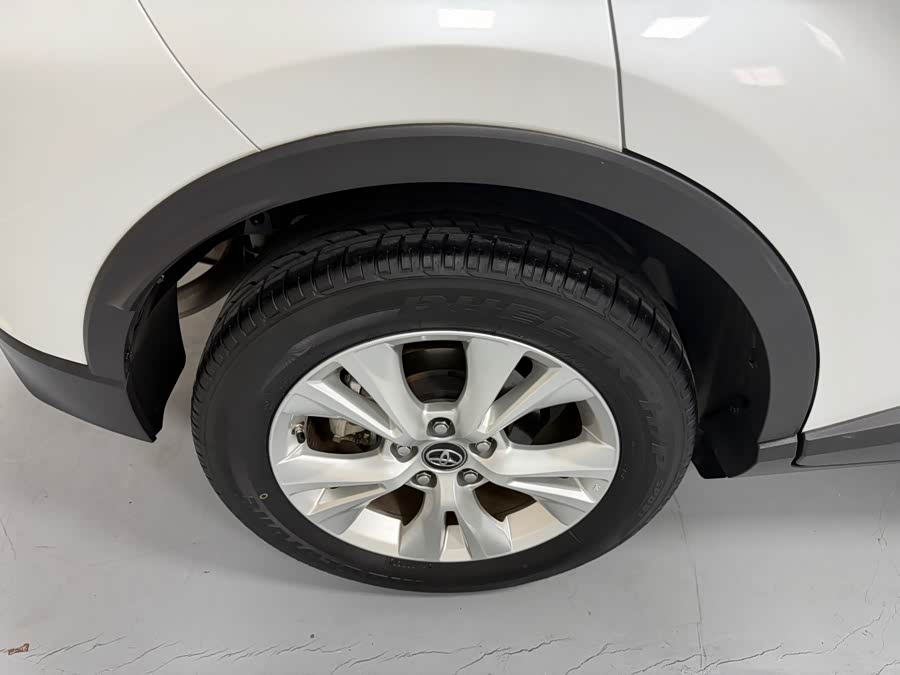 Toyota Izoa 2021 car image #18