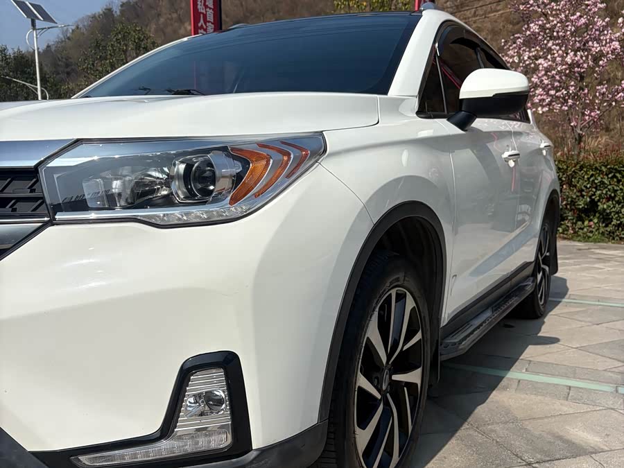 GAC Qizhi PHEV 2018 صورة سيارة #18