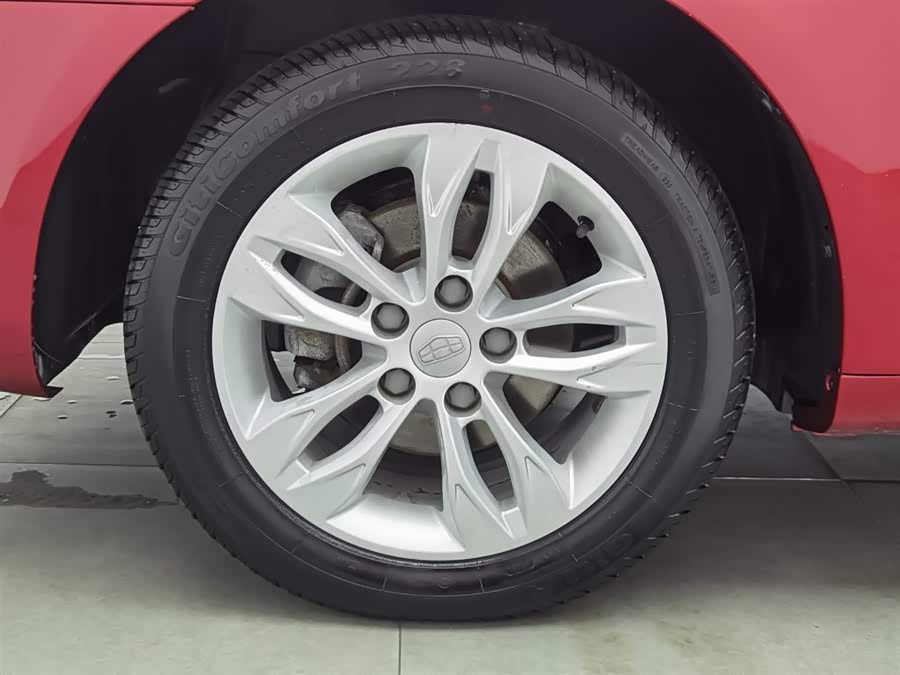 GEELY Emgrand 2015 car image #18