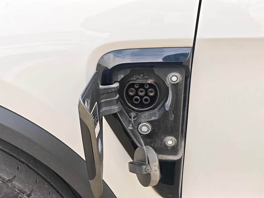 Lynk & Co 01 EM-P 2023 car image #18