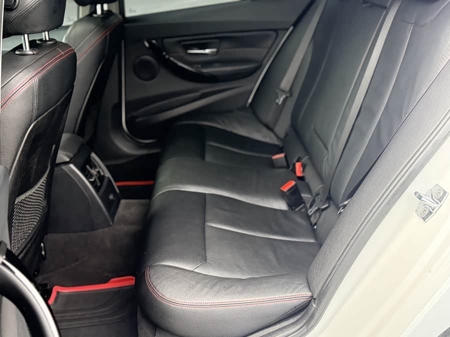 BMW 3 Series (Imported) 2012 immagine di auto #18