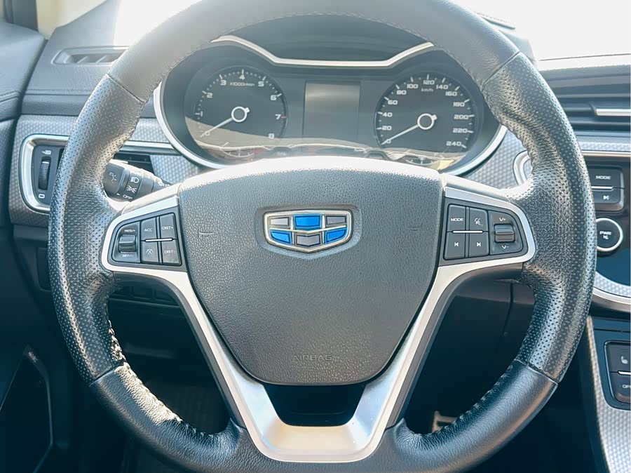 GEELY Emgrand GS 2017 car image #18