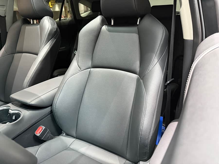 Toyota Venza 2022 car image #18