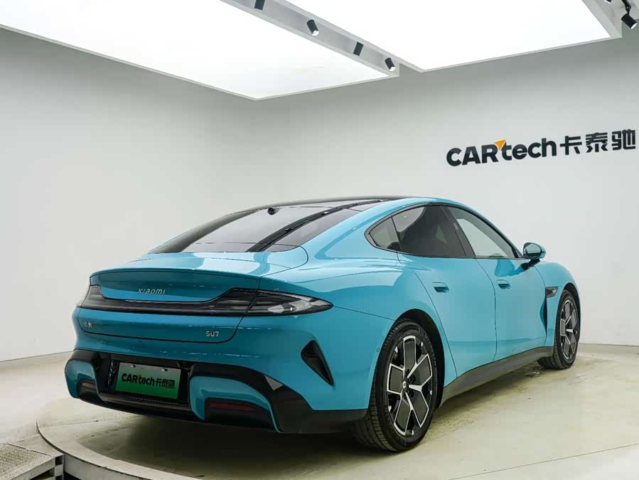 MI SU7 2024 car image #18