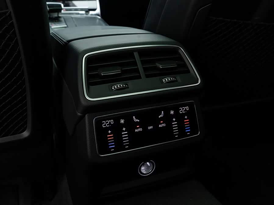 Audi A6L 2020 imagem de carro #18