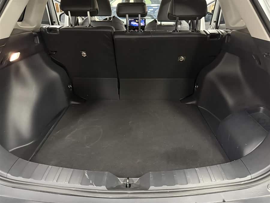 Toyota Frontlander 2023 car image #18