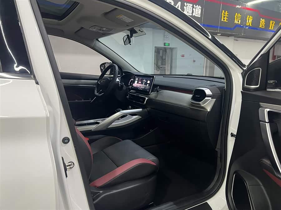 GEELY Coolray 2021 #18 GEELY Coolray 2021 car image #18