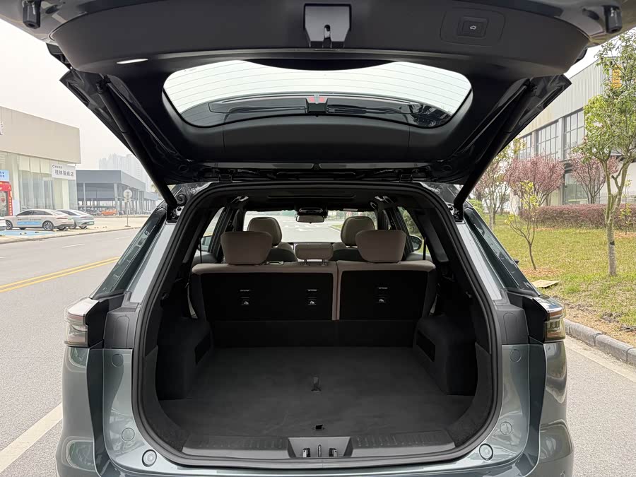 奇瑞 瑞虎8 PLUS 2025 汽车图片 #18