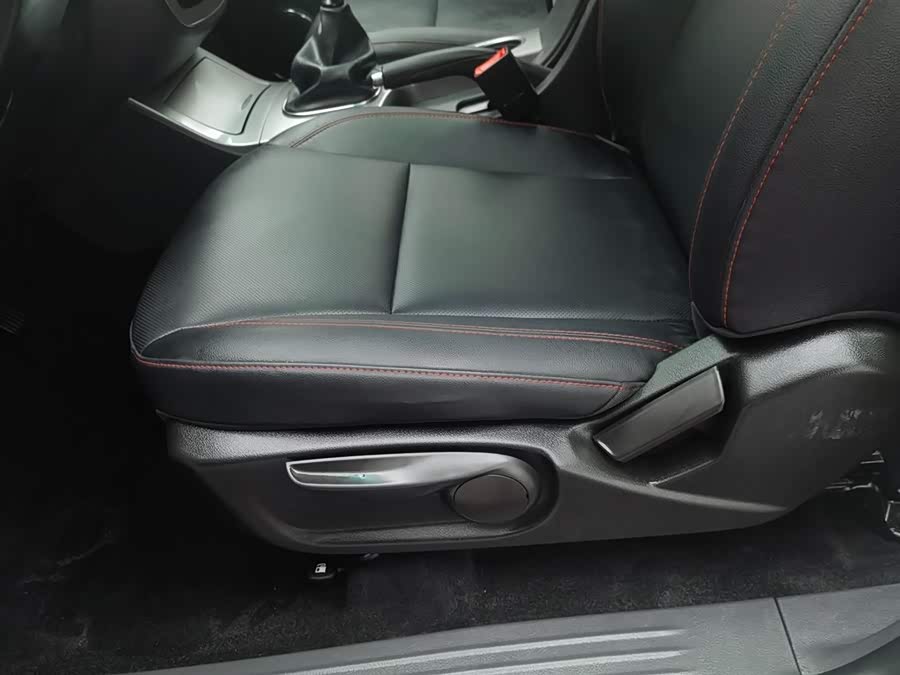 JAC 2023 car image #18