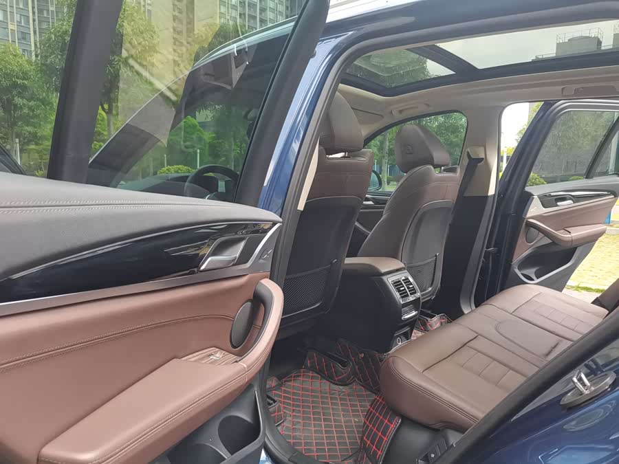 BMW X3 2019 изображение автомобиля #18