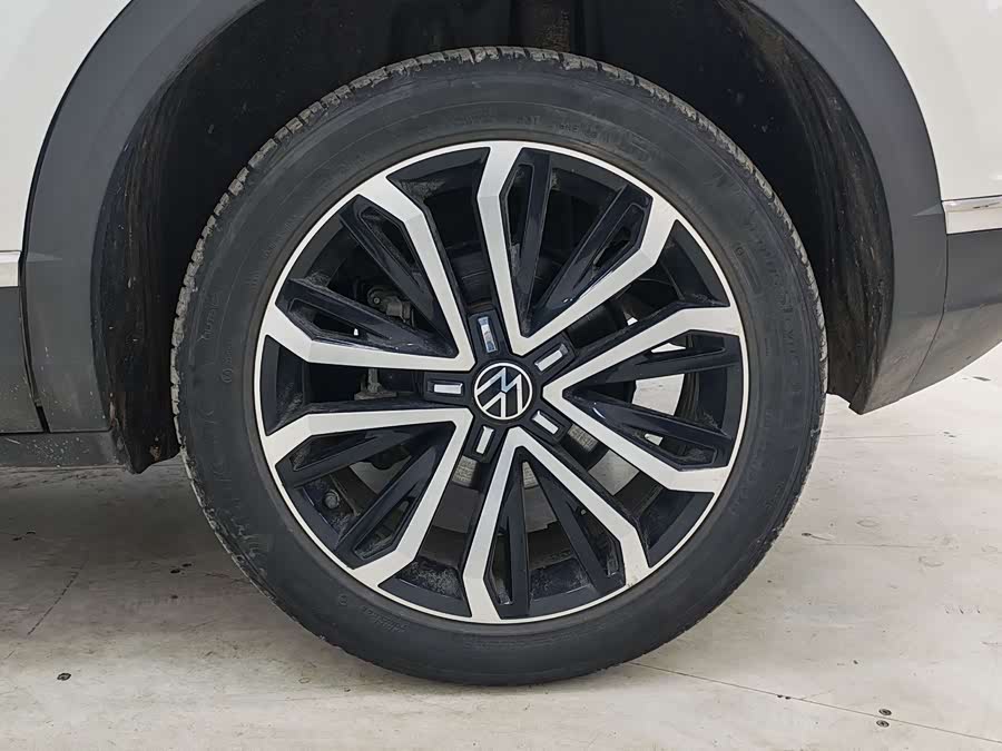 Volkswagen T-Roc 2021 car image #18