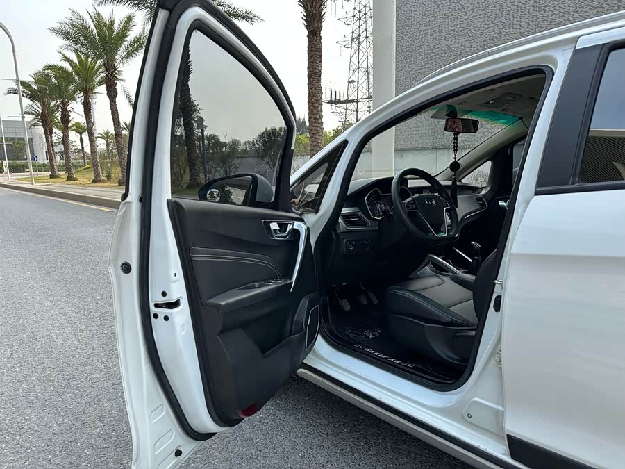 GEELY Vision X3 2018 image de voiture #18