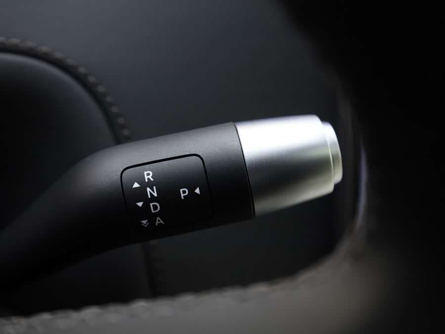 Li L7 2025 image de voiture #18