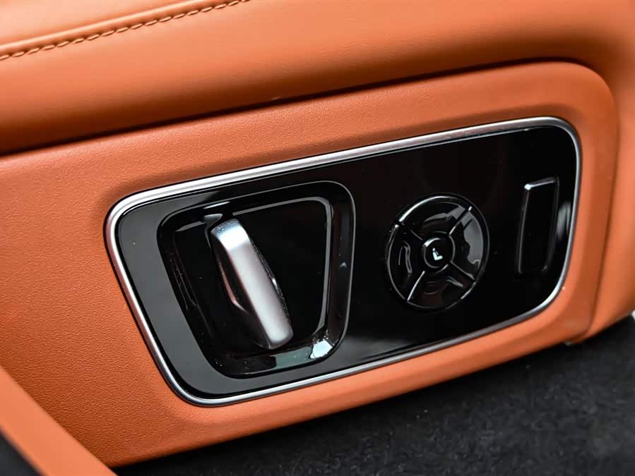 理想汽车 理想L7 2023 汽车图片 #18