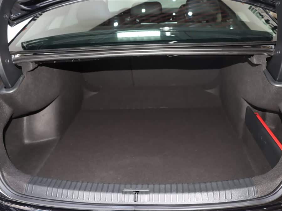 Volkswagen Passat 2023 car image #18